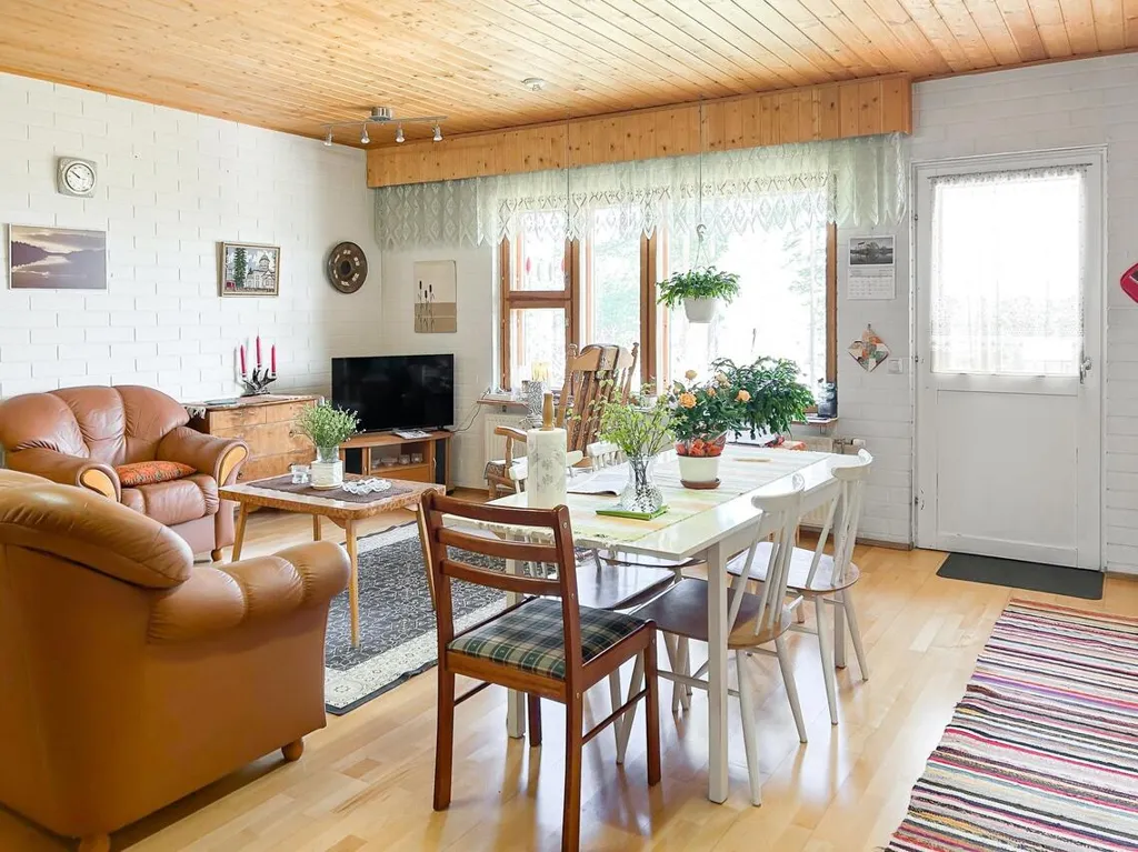 Elutuba - 1990 House with Sauna on Own Plot in Sulkava