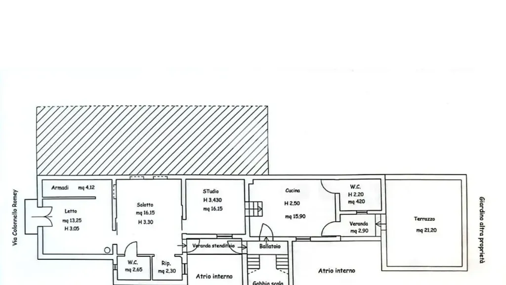 Plaan - Duplex with Balcony in Trapani
