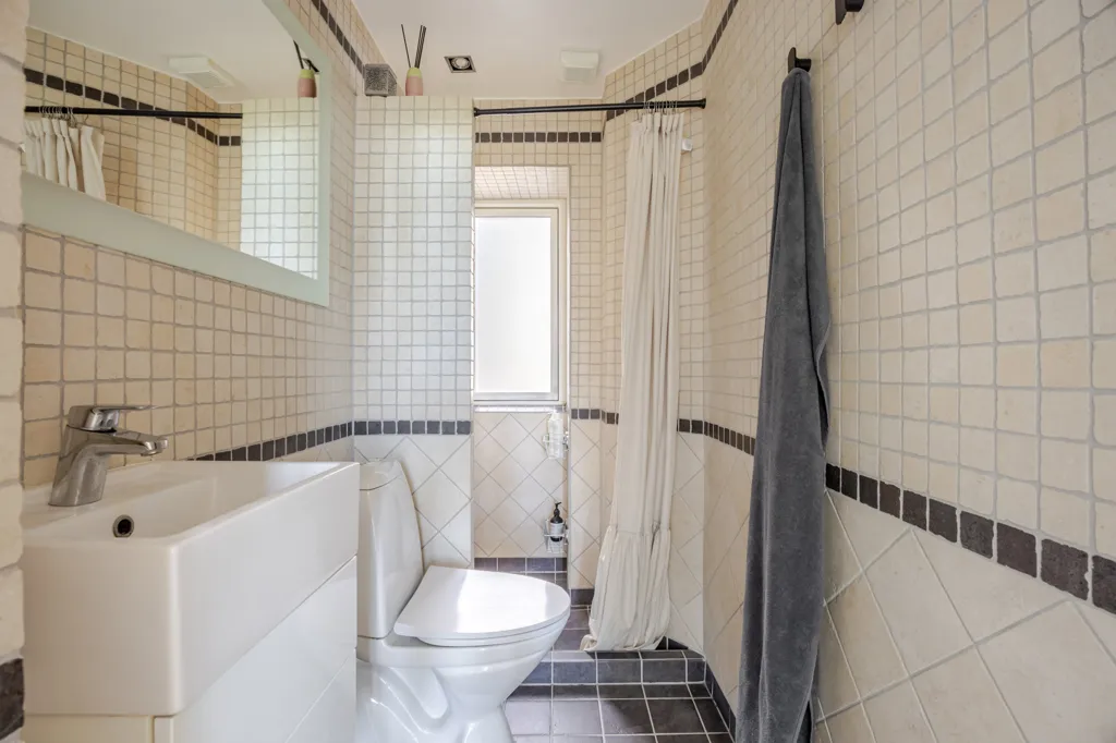 Vannitoad - Condo with Classic Elegance in Vesterbro