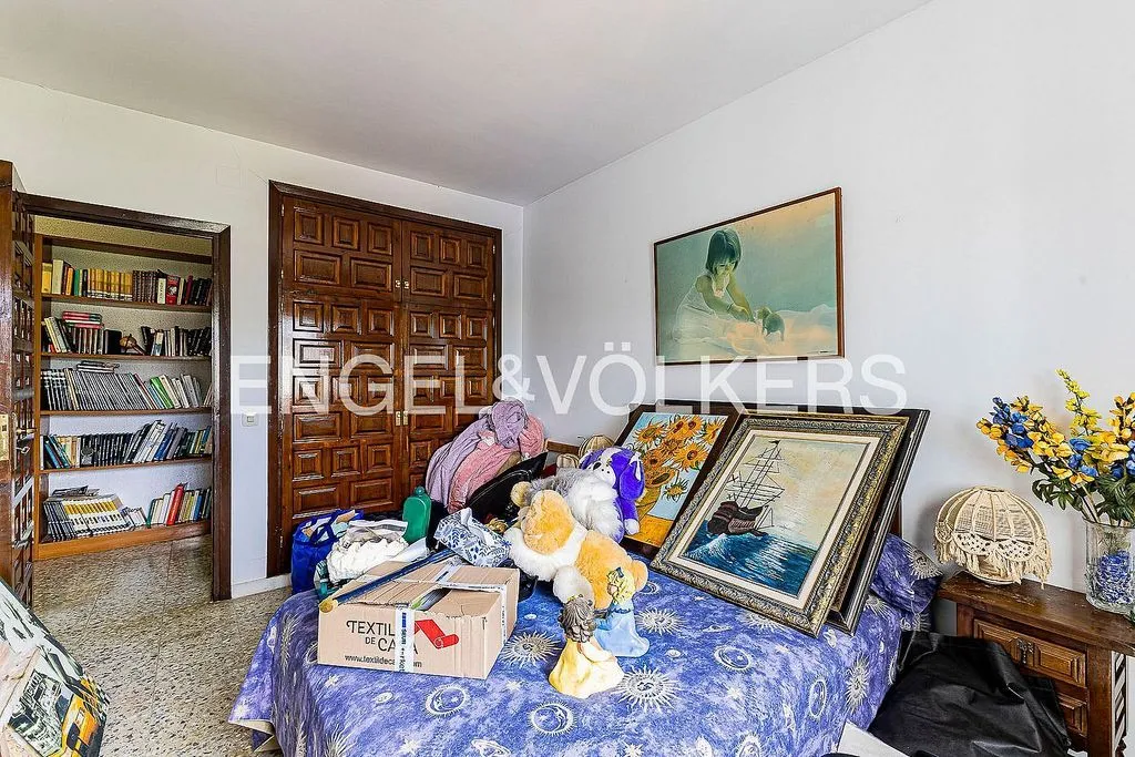 Magamistoad - Single-Storey Chalet with Pool in El Parc de Cubelles