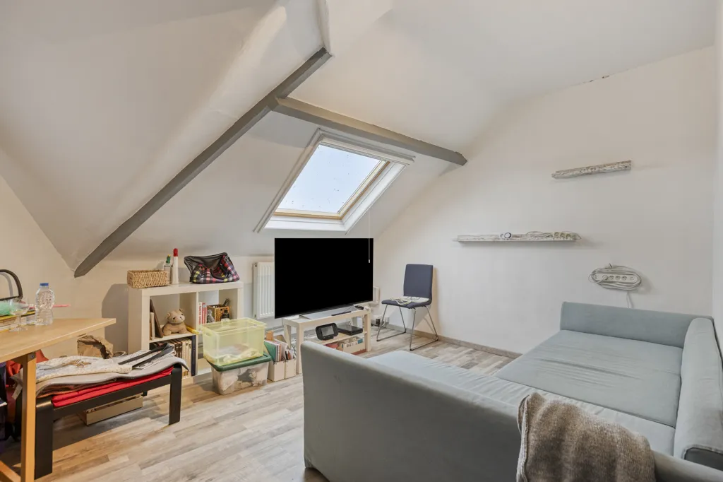 Pièces - Appartement Cosy avec Emplacement Central à Merksem