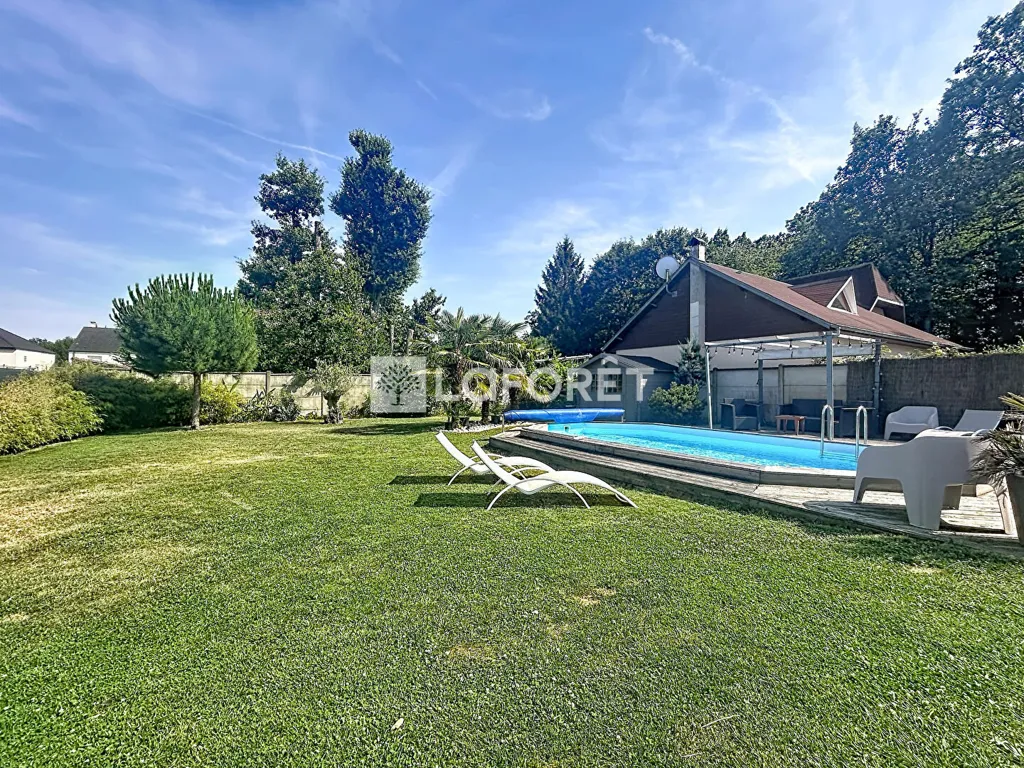 Pool - Chaumière with Pool in Sucy-en-Brie