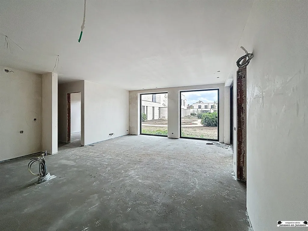 Pièces - Newly Built Apartment with Terrace in Gooreind