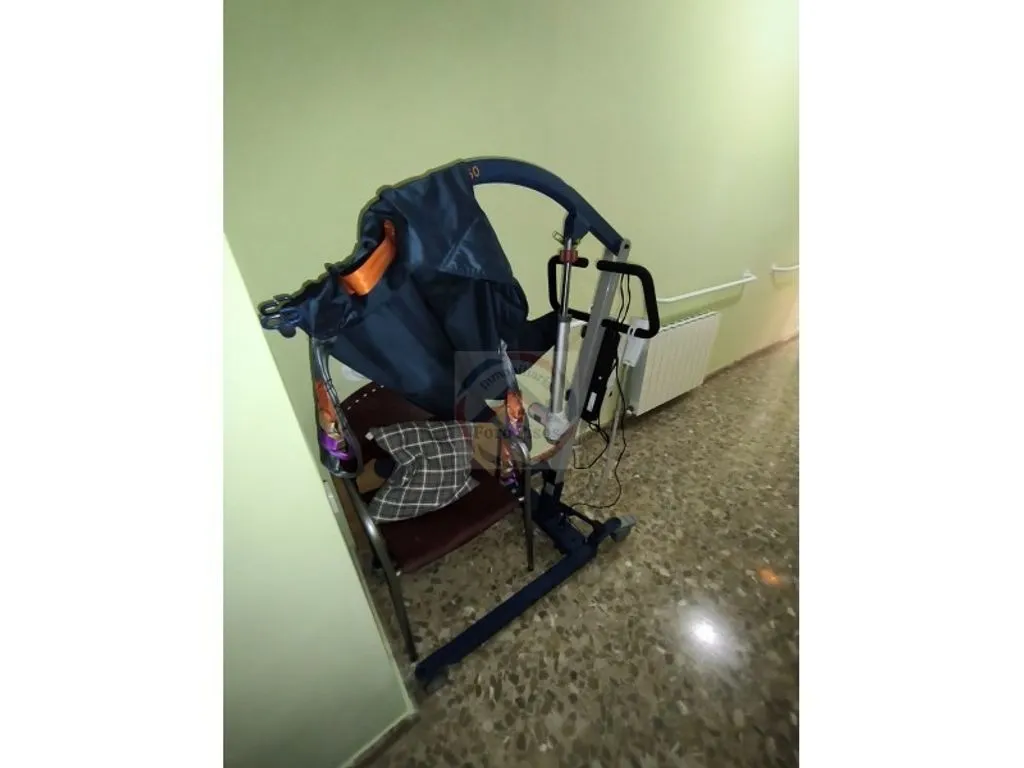 Operational Elderly Care Villa near Xàtiva