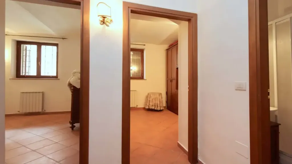 Esik - Trilocale with Garden in Perugia