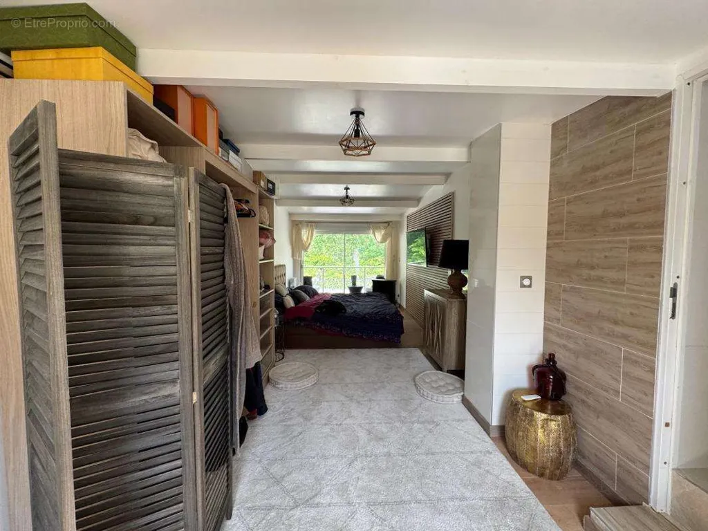 Ingresso - Contemporary House with Pool in Dammarie-les-Lys