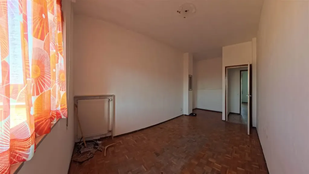 Pièces - Apartment with Balcony in Casalpusterlengo