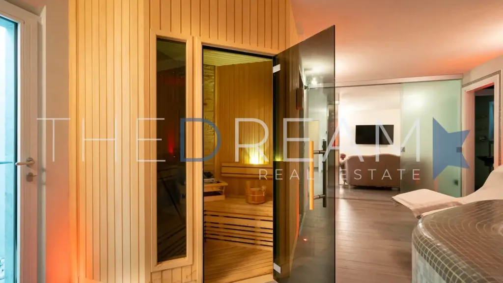 Toad - Spacious Villa in Forte Dei Marmi