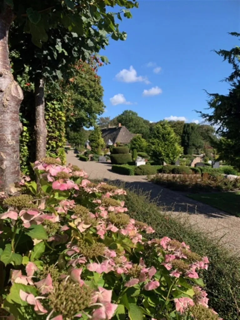 Jardin - Straw-Thatched Villa on Slotsgade in Møgeltønder