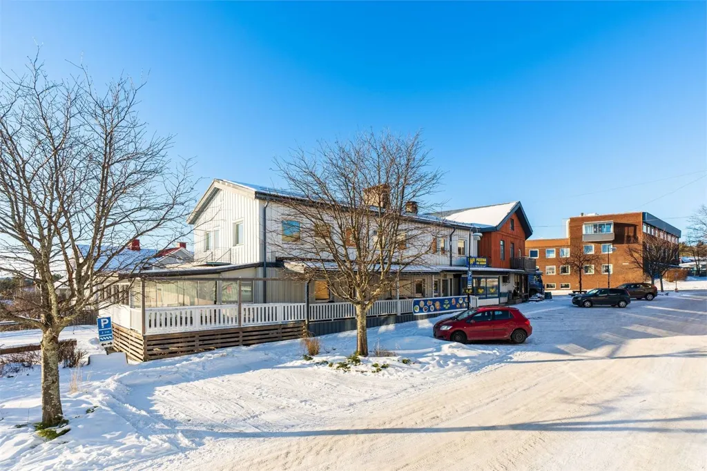 Esterno - Property Portfolio in Central Nordmaling