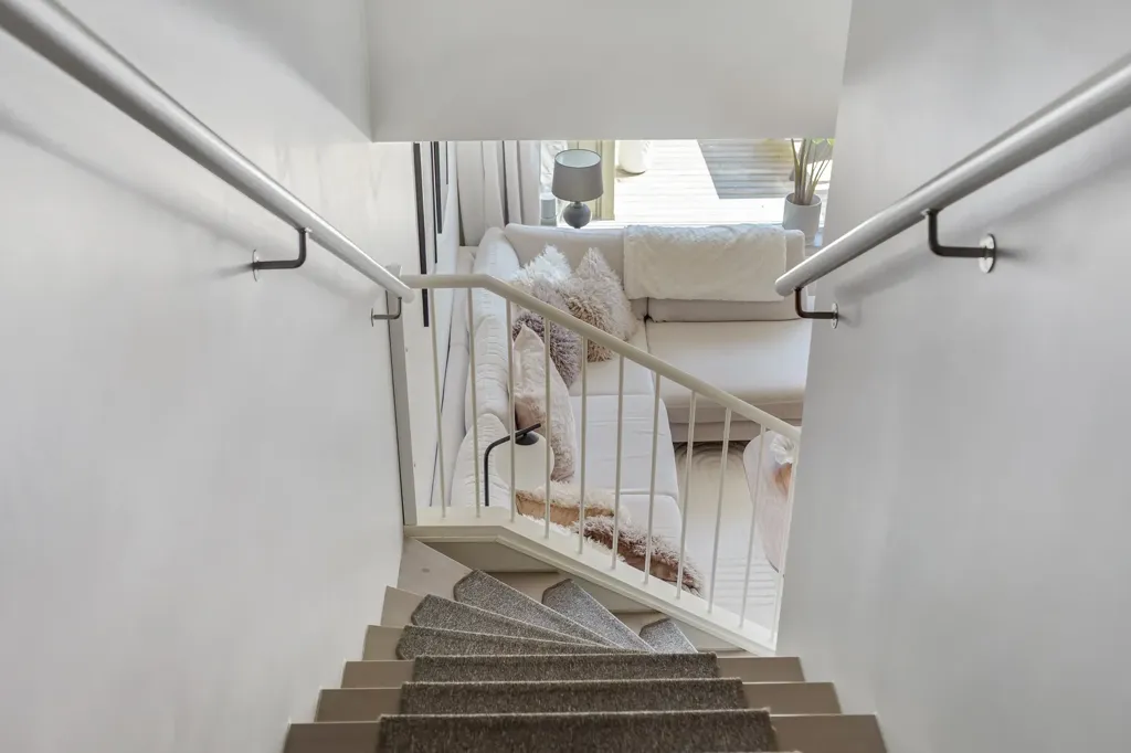 Pièces - Modern Flat with Balcony in Båstad