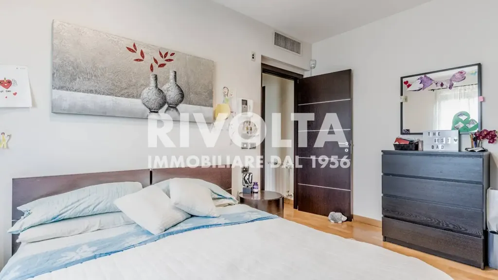 Chambres - Terraced Villa with Panoramic Terrace in Guidonia Montecelio