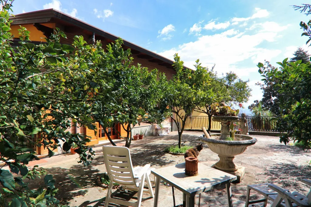 Terrass - Hilltop Villa with Panoramic Views in Eboli
