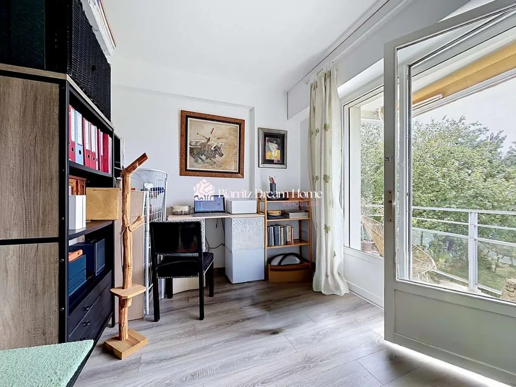 Kabinet - Apartment with Terraces in Biarritz