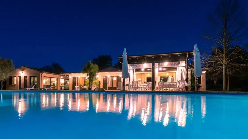 pool_area