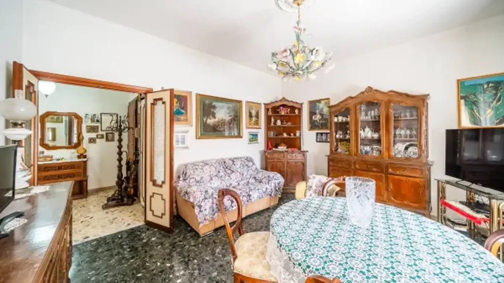 Salle à manger - Apartment with Balcony in Rome