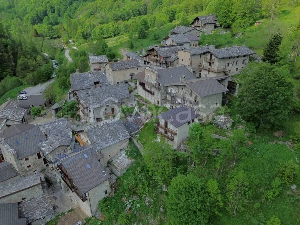 Vue aérienne - Alpine Baita with Mountain Views in Canosio