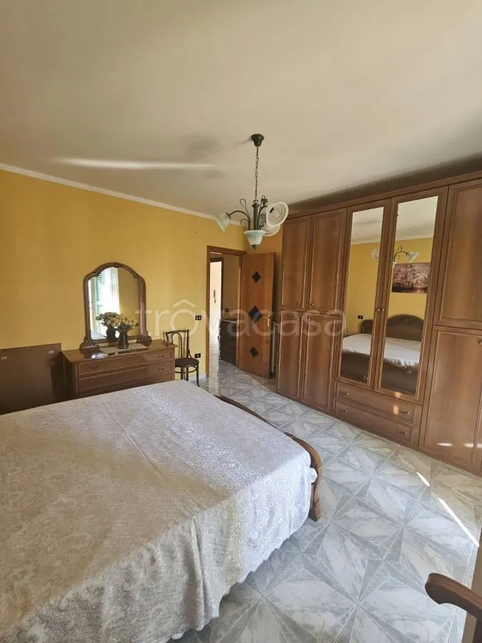 Bedrooms - Apartment with Balcony in Vitulazio