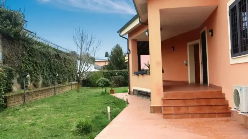 Aed - Villa with Pool in Bracciano