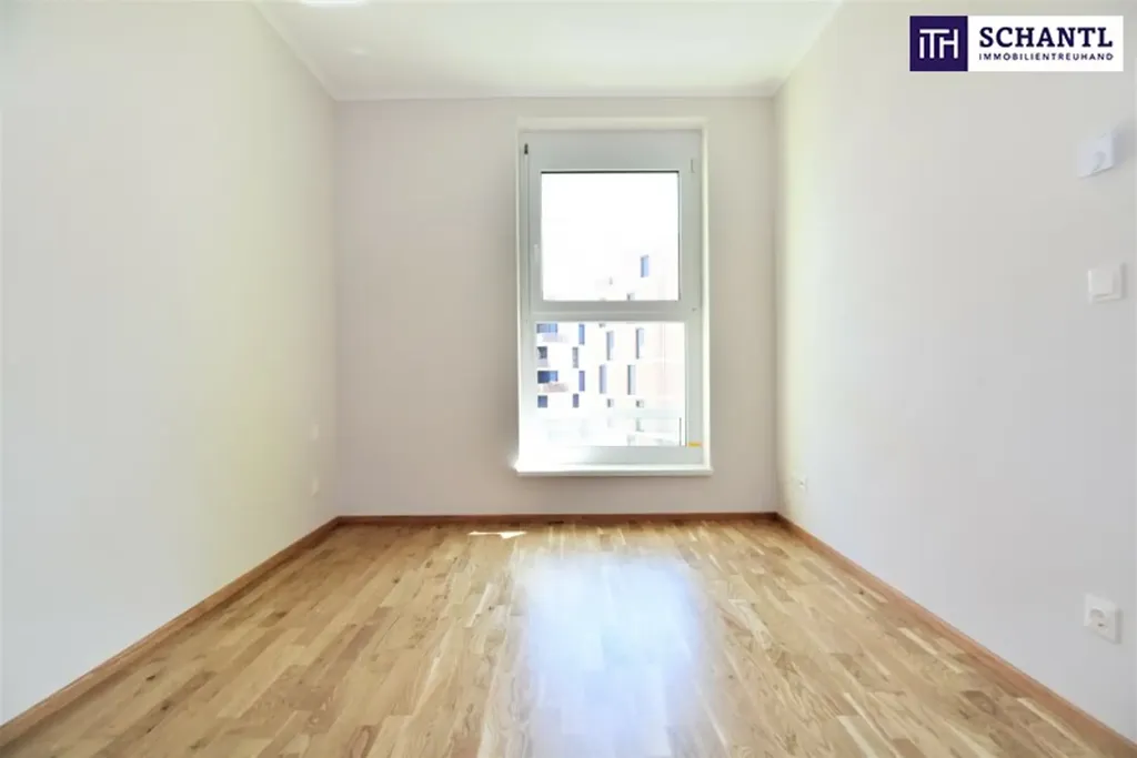 Pièces - Two-Bedroom Apartment with Large Loggia in Schwechat