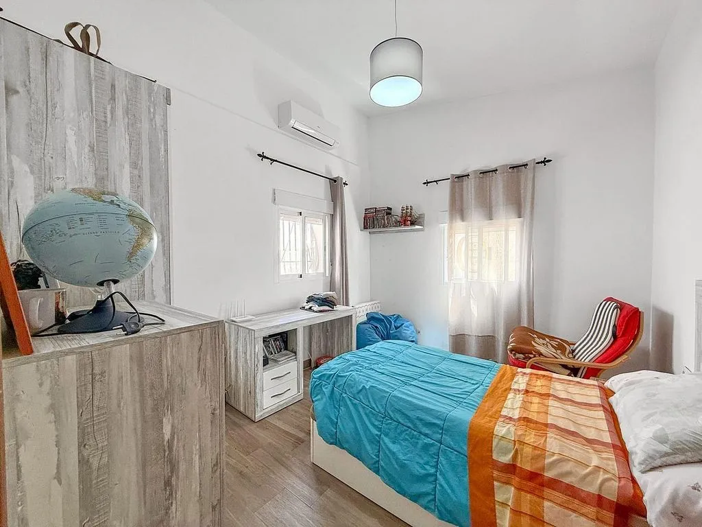 Chambres - Semi-Detached House with Terrace in Purchena