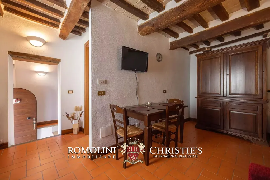 Söögituba - Historic Estate with Castle in Umbria