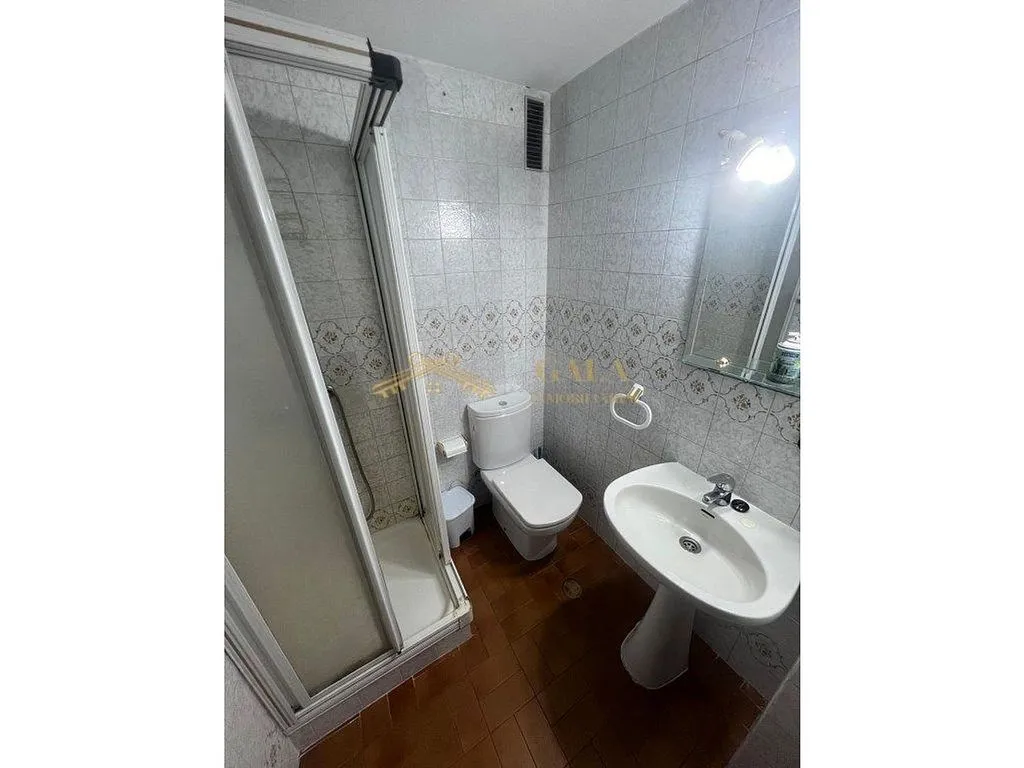 Vannitoad - Spacious Flat with Terrace in Cáceres Centre