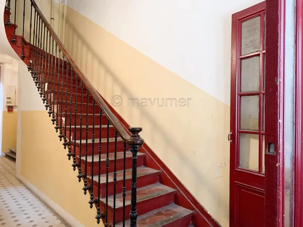 Rooms - Duplex Flat with Balconies in Marseille