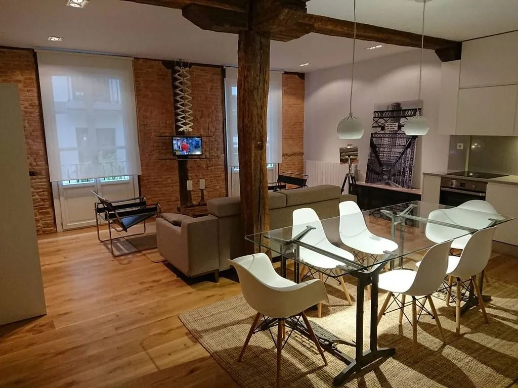Salle à manger - Fully Furnished Flat in Casco Viejo