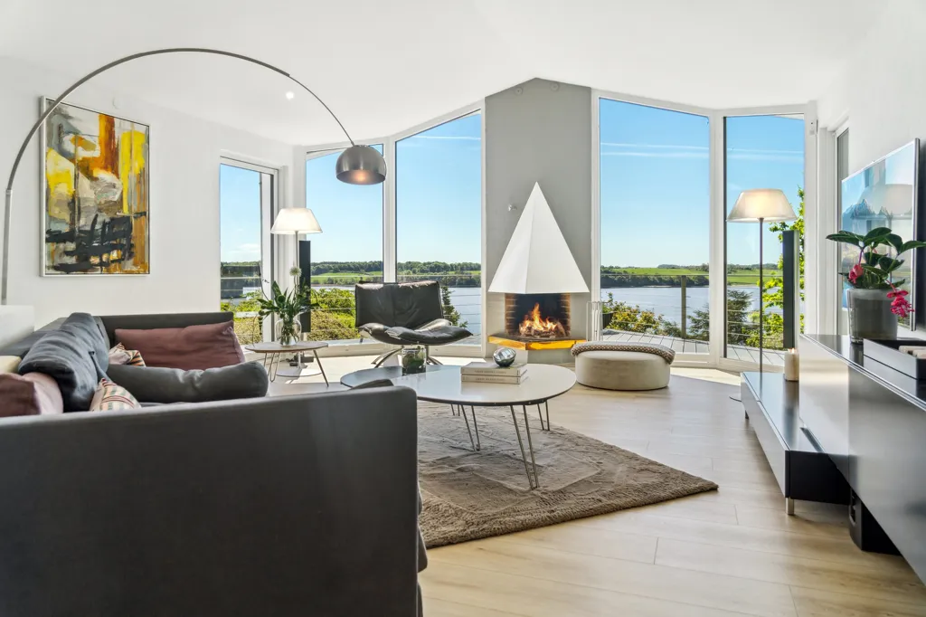 Séjour - Villa with Pool and Sea View in Kolding