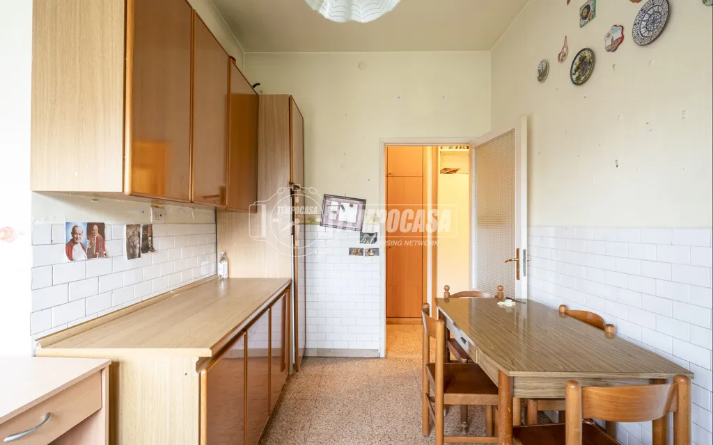 Cuisine - Divisible Apartment in Central Civitanova Marche
