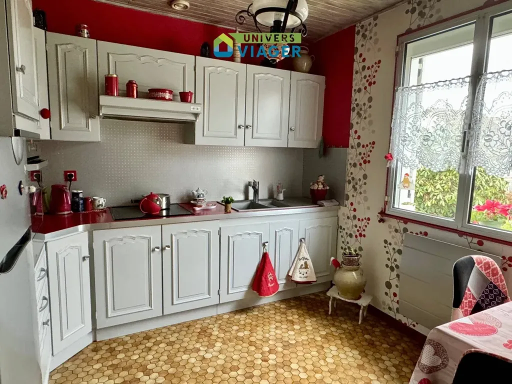 Cucina - Detached House with Lake View in Torcy