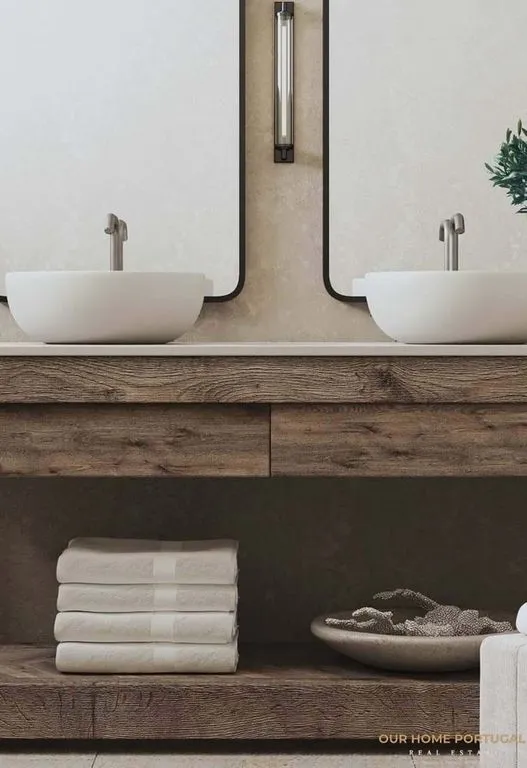 Bathrooms - 2-Bedroom Apartment with Balcony in Carvoeiro