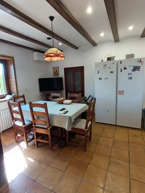 Salle à manger - Rustic Farmhouse with Land near Huerta