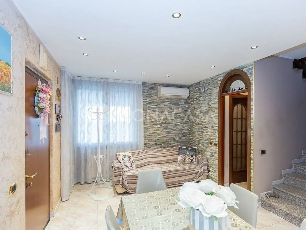 Söögituba - Luxury Villa with Garden in Brugherio