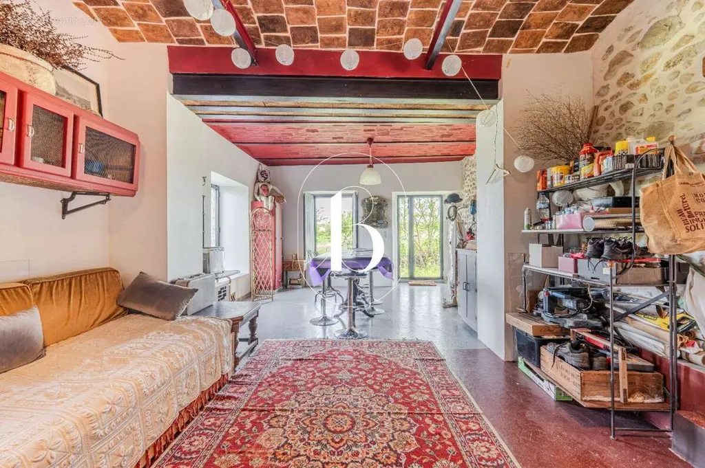 Elutuba - Renovated Magnanerie with Panoramic View in Provence