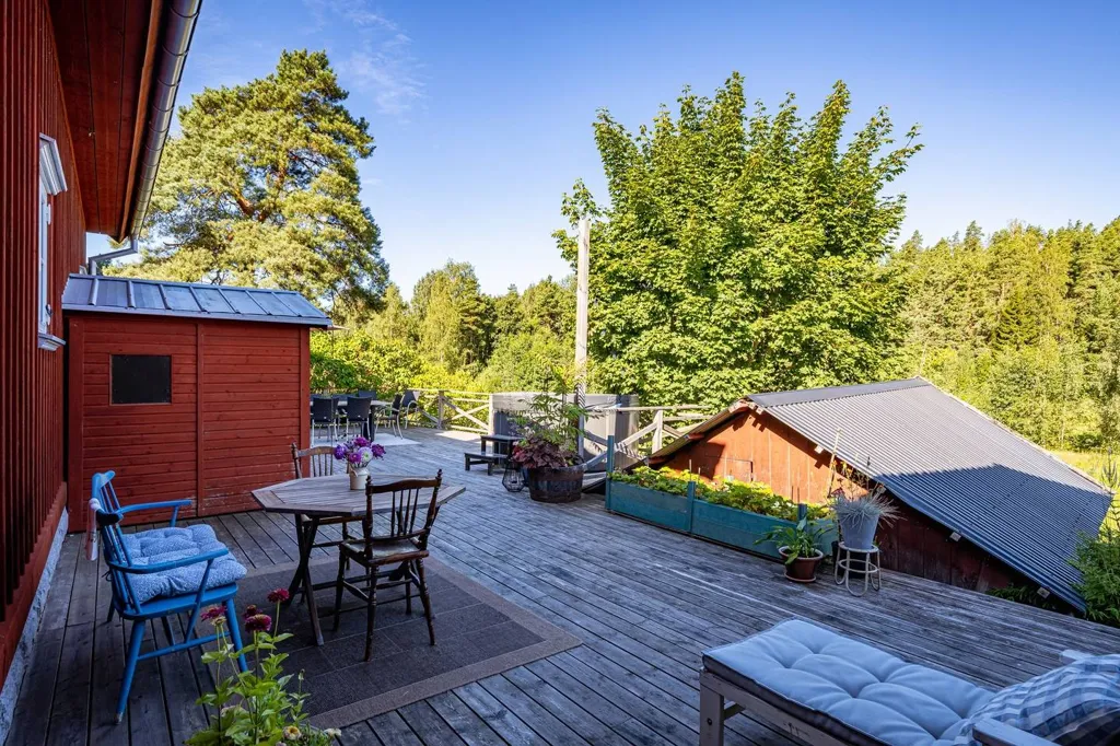 Terrass - Charming Farmhouse with Stables in Västra Sund