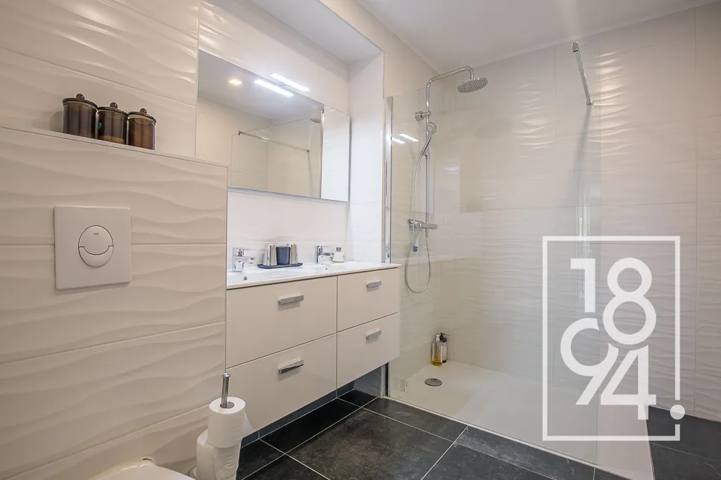 Salles de bain - Appartement avec Terrasse de 70m² au 8ème Arrondissement de Marseille