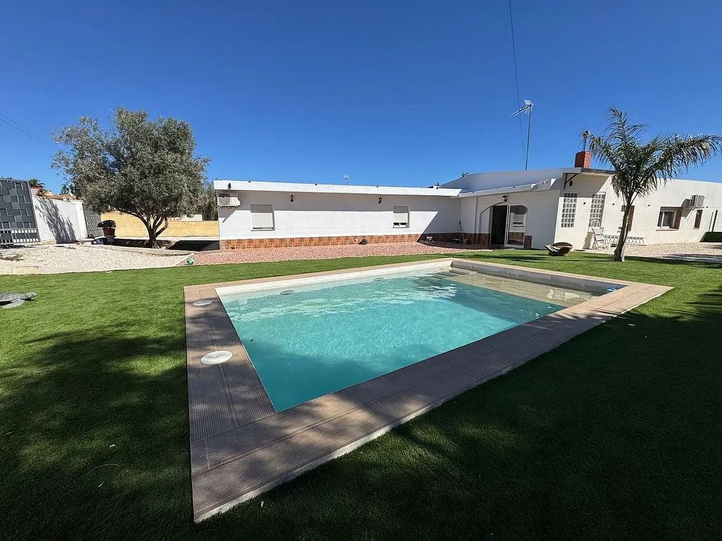 Piscine - Reformed Chalet with Pool in Los Girasoles