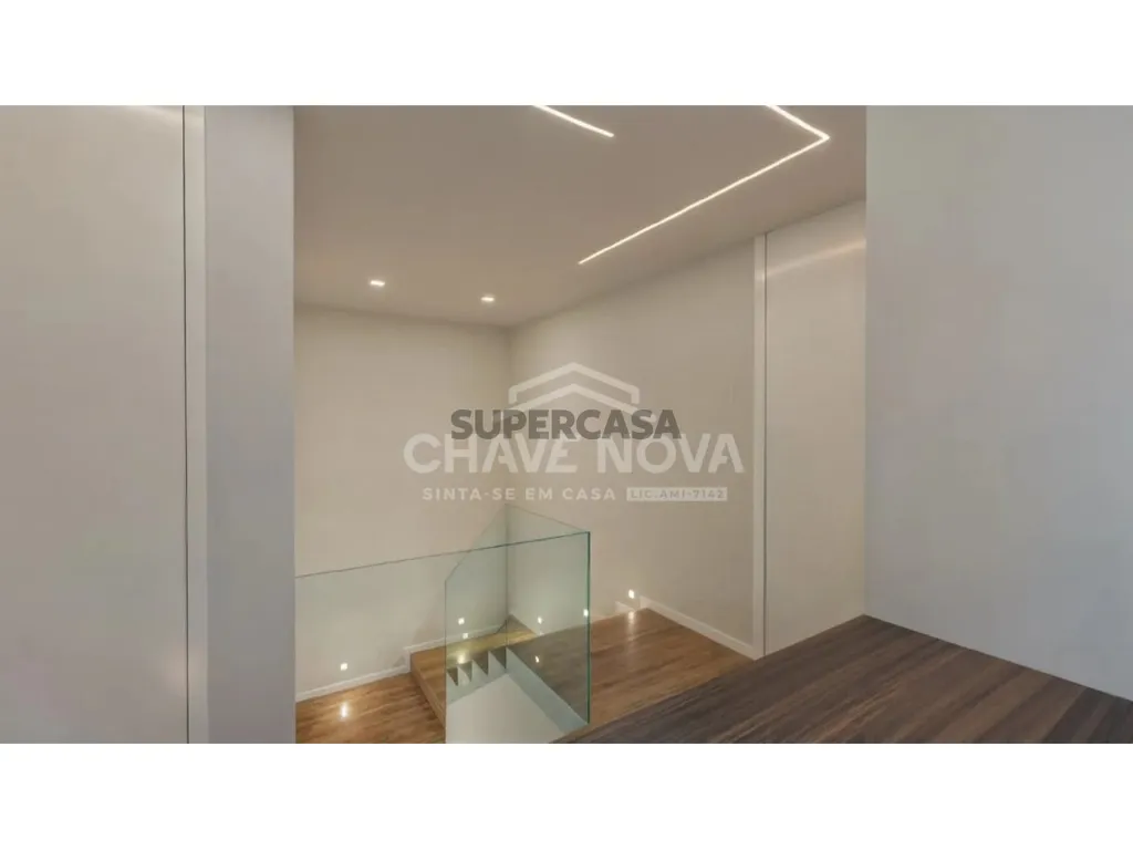Pièces - Luxury 3-Bedroom House in Vila Nova de Gaia