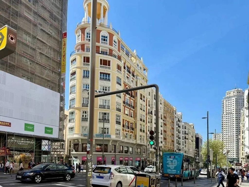 Välivaade - Modernised Flat with Balcony in Plaza de los Mostenses