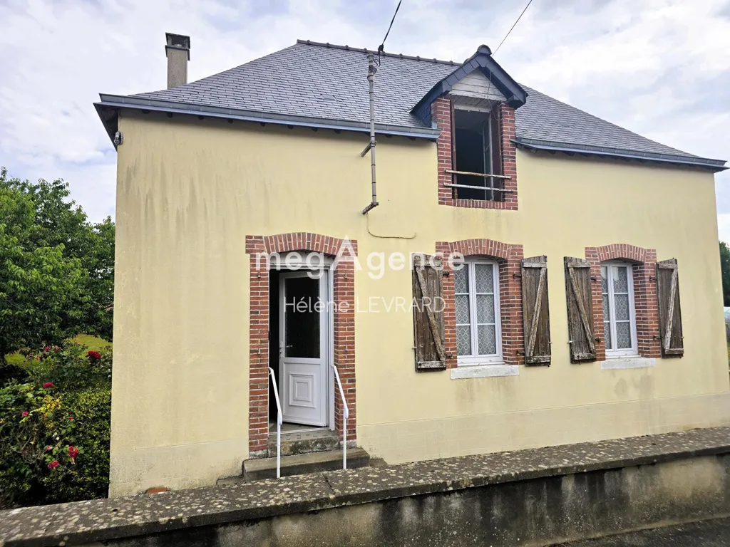 Esterno - Character House with Renovation Potential in Voutre