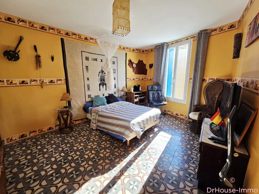Magamistoad - Spacious House with 5 Bedrooms in Chalon-sur-Saône