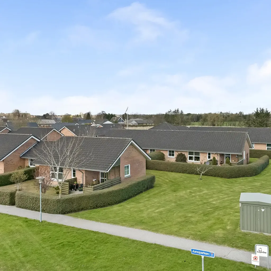 Õhuvaade - Two-Bedroom Terraced House in Kongerslev