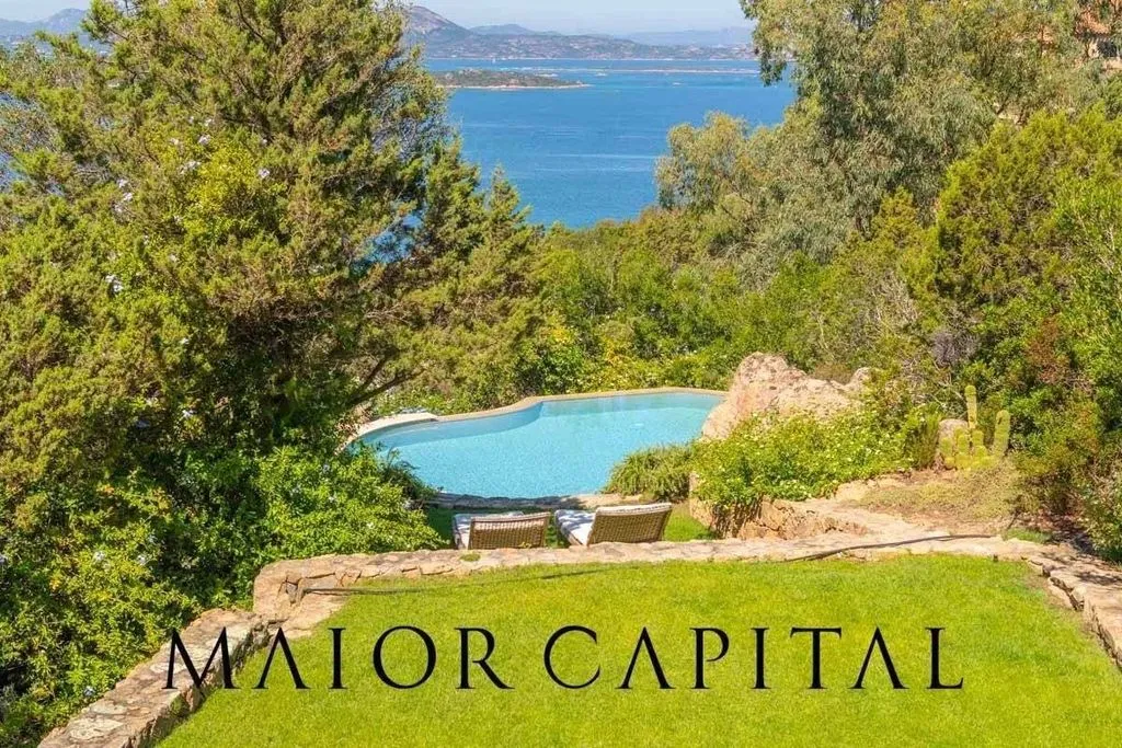 Aed - Luxury Villa with Sea View in San Teodoro