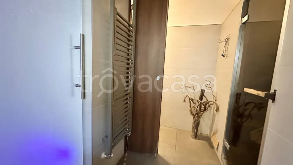 Salles de bain - Quadruplex with Rooftop Terrace in Trieste