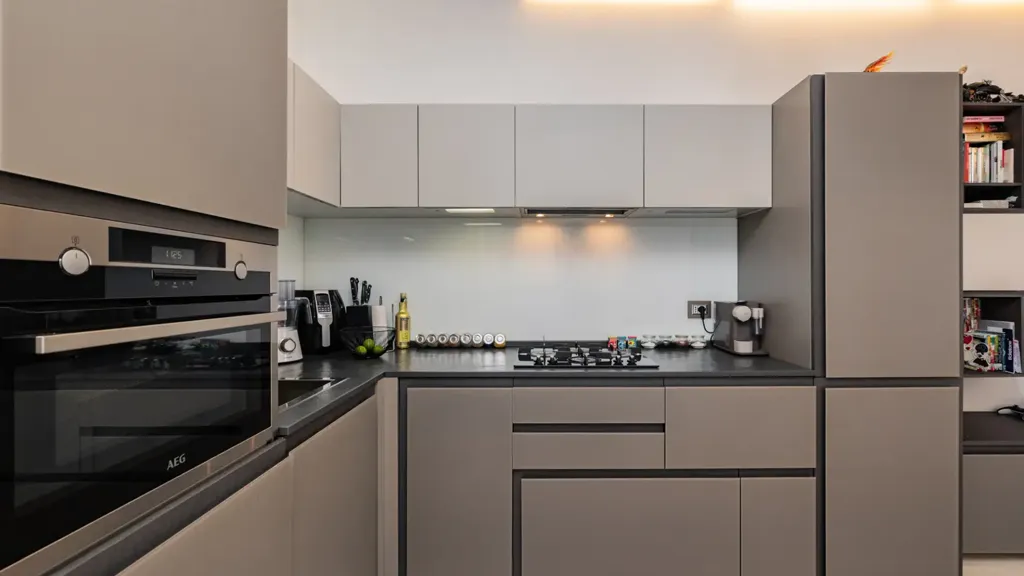 Kitchen - Design Bilocale with Balcony in Milan