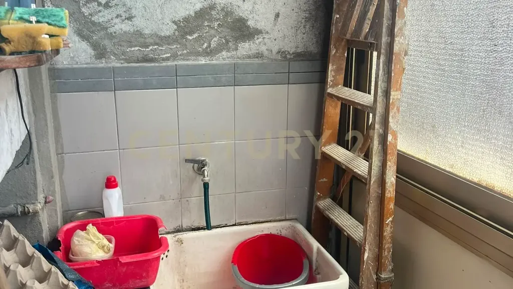 Lavanderia - Bright Apartment with Balcony in Catania