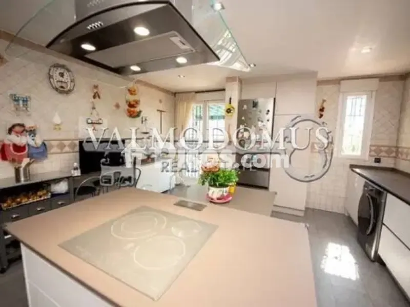 Cuisine - Chalet with Design Pool in Coimbra-Guadarrama