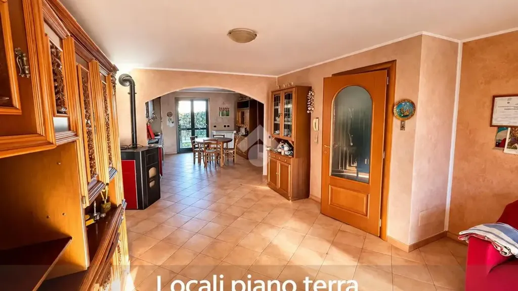 Elutuba - Duplex Villa with Private Garden in Rivalta di Torino